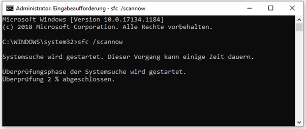 Drücken Sie die Tastenkombination Shift+F10, um eine Eingabeaufforderung zu öffnen.
Geben Sie den Befehl bootrec /fixmbr ein und drücken Sie die Eingabetaste. Dadurch wird der Master Boot Code repariert.