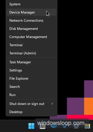 Öffnen Sie das Startmenü und suchen Sie nach "Sicherheit".
Klicken Sie auf "Windows-Sicherheit" in den Suchergebnissen.