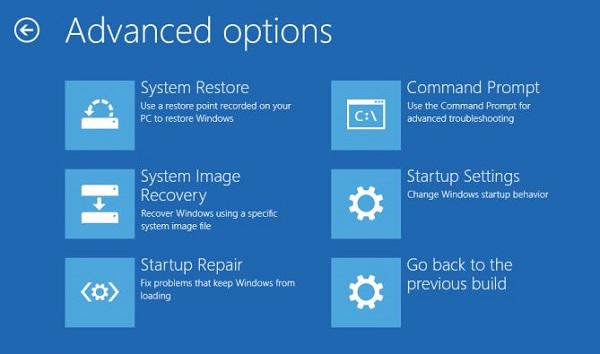 Starten Sie Ihren Computer neu und halten Sie die F8-Taste gedrückt, bevor das Windows-Logo angezeigt wird.
Wählen Sie die Option "Computer reparieren" aus dem erweiterten Startmenü.