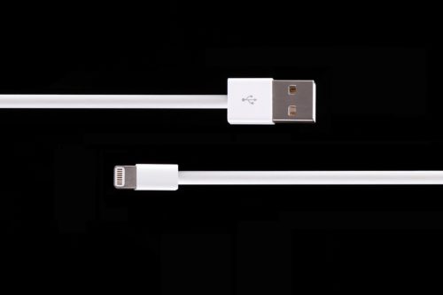 Stellen Sie sicher, dass das USB-Kabel richtig mit dem iPhone und dem Computer verbunden ist.
Verwenden Sie ein anderes USB-Kabel oder einen anderen USB-Anschluss, um einen Defekt des Kabels oder des Anschlusses auszuschließen.