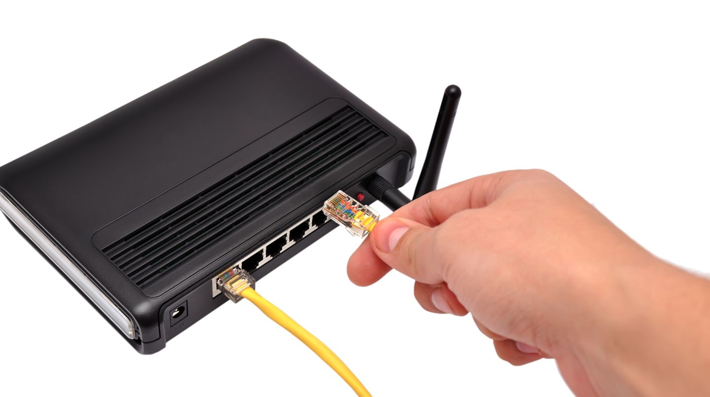 Wenden Sie sich an Ihren Internetanbieter, um zu überprüfen, ob es Probleme mit Ihrer Internetverbindung gibt
Probieren Sie einen anderen Router aus, um festzustellen, ob das Problem am Router selbst liegt